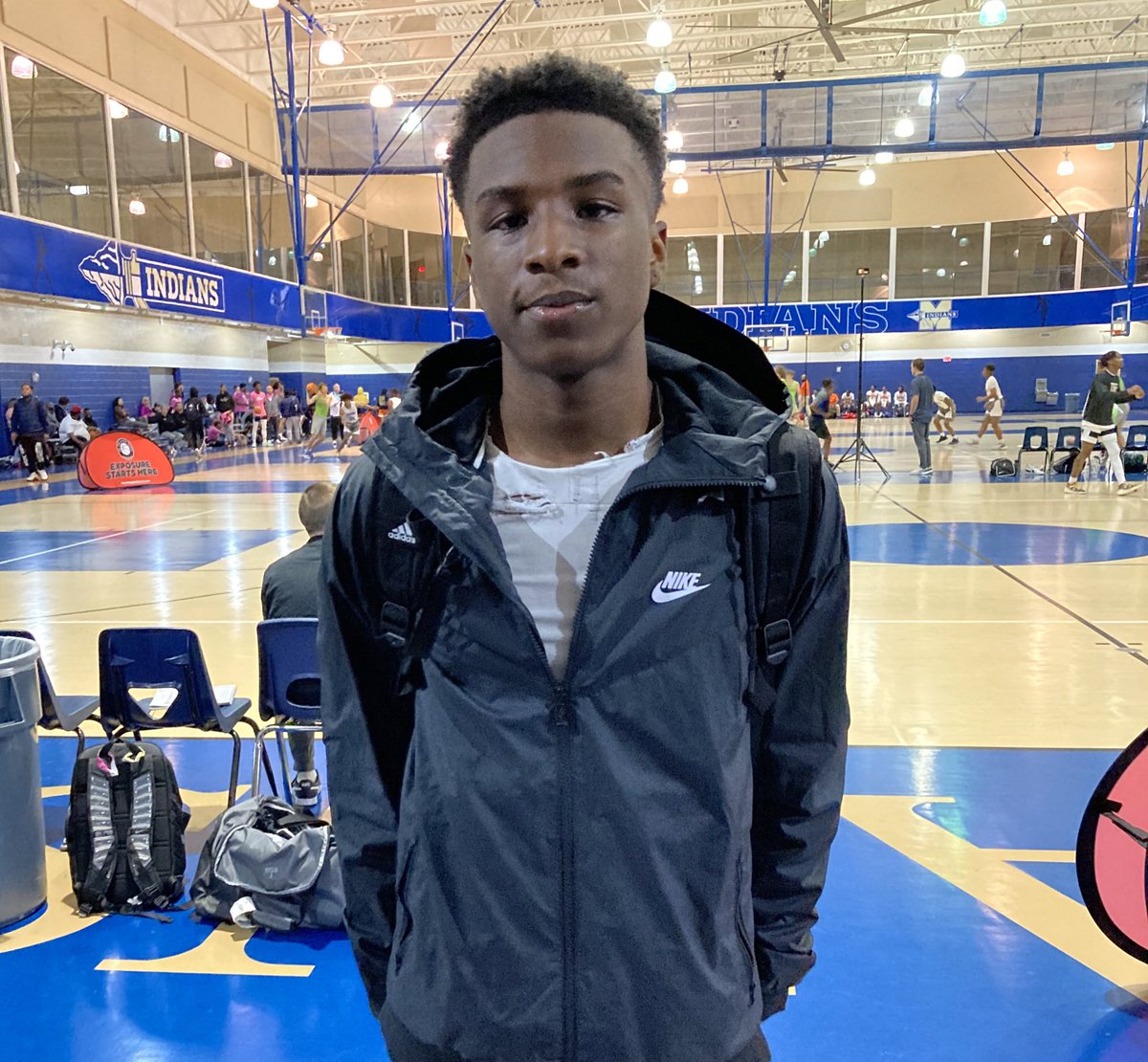 JL_Hemingway's tweet photo. #OTRSweet16 
‘23 Ray Rolley of @jsi_elite is my early morning standout 📈.

17p in a win. Tough, handles, finishes in traffic.

Hewitt-Trussville HS (AL)

https://t.co/o9z1G1Ara5 https://t.co/ezPwLrMTDO