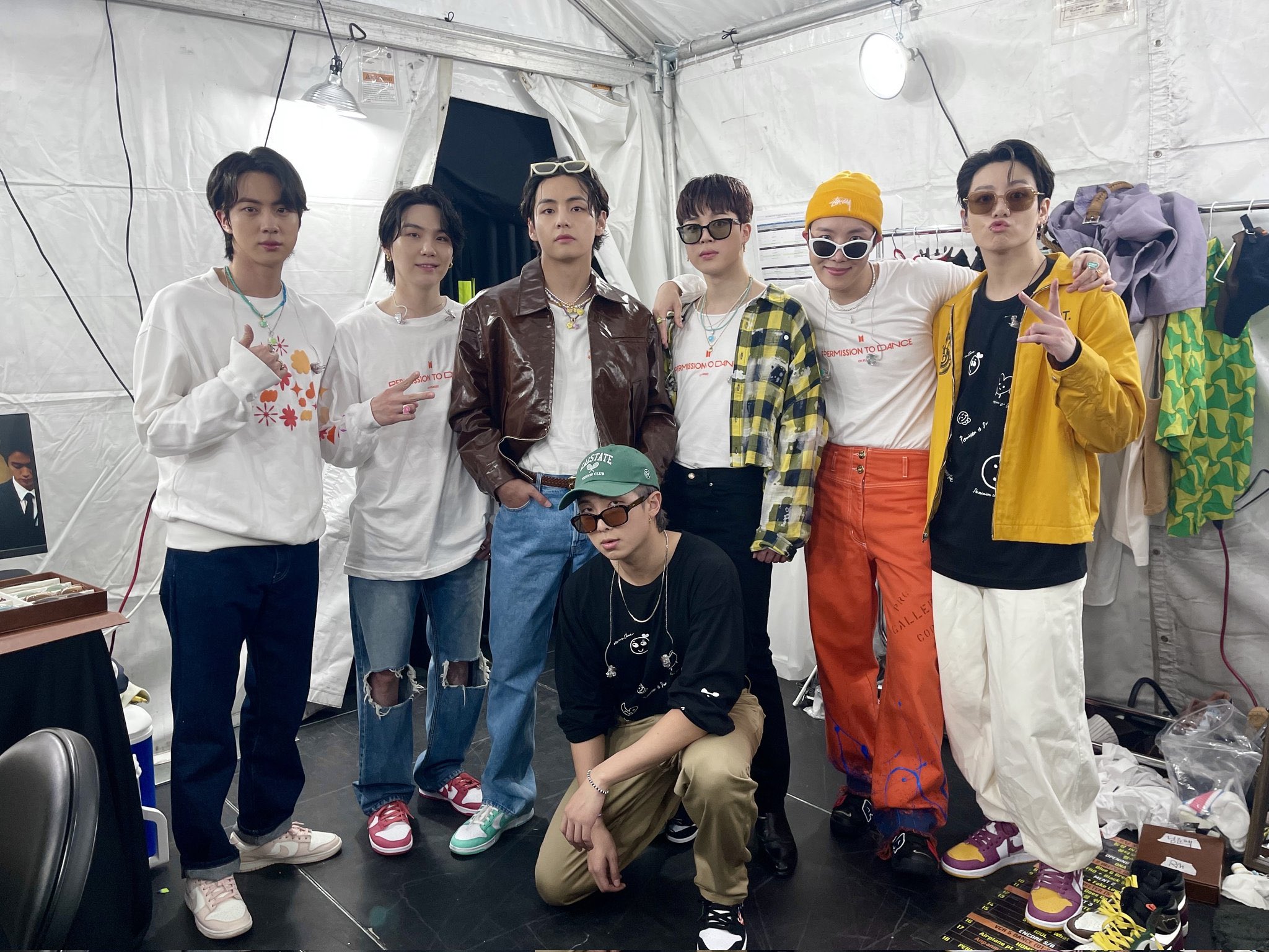 防弾少年団(BTS) - BTS【PERMISSION TO DANCE】ラスベガス ラキドロ ホソク BTS💜 LAS VEGAS ② 】「Permission to Dance Day4💜 最終章も