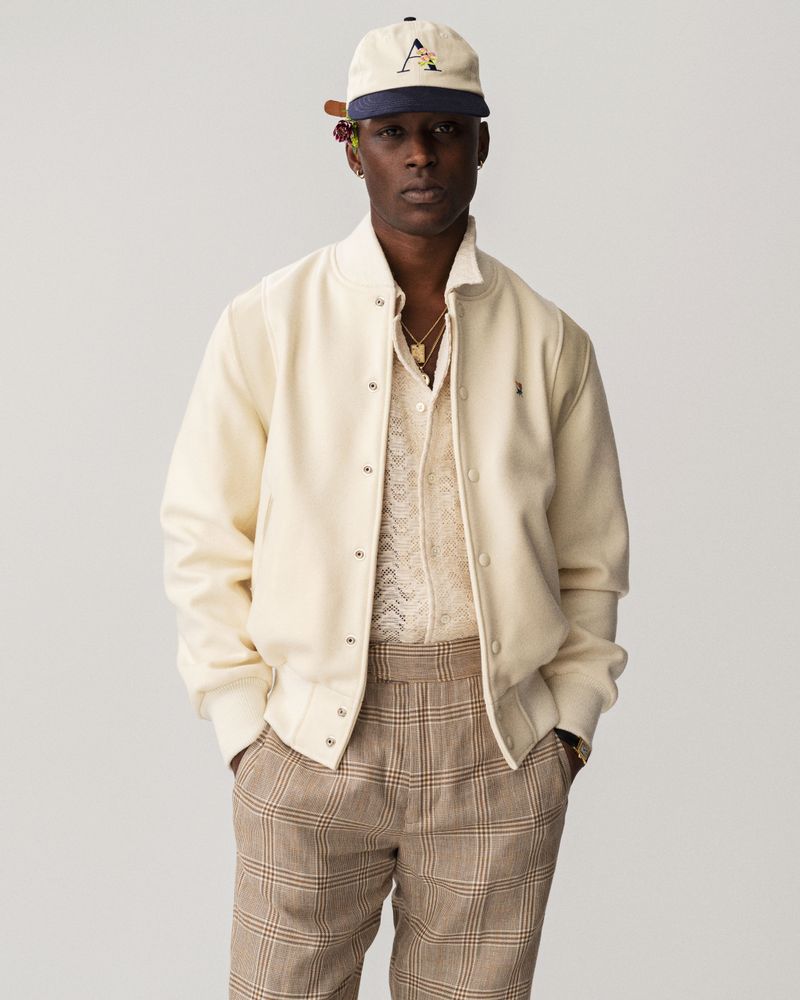 LesDamoiseaux's tweet photo. Aimé Leon Dore est une marque new-yorkaise proposant un style à la croisée entre sartorialisme et street(sport)wear. Les collections sont pensées de cette manière afin d'établir un nouveau style se voulant à la fois urbain et classique. 

⤵️ https://t.co/d6bntcZjuT