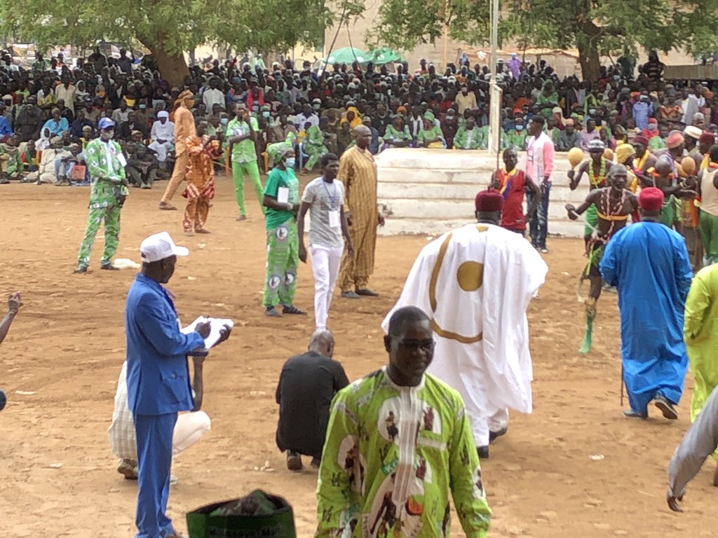 JosefitoDabbol's tweet photo. In #GounouGaya for #Kodomma2022, delighted to make it to this #Mousseye #BorderFest between #Chad and #Cameroon. Selected dance groups warming up for final competition https://t.co/3zLrYflZma https://t.co/VvAFHAK6Qa