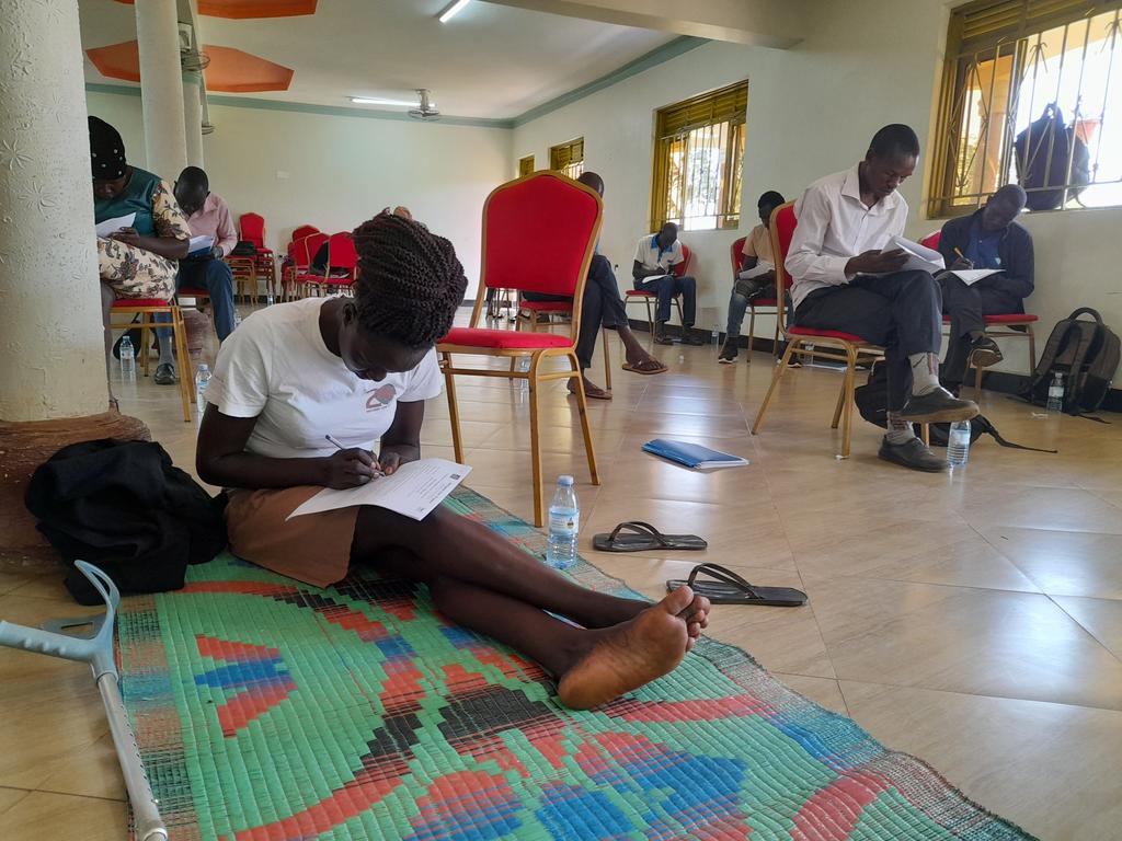 ALohitai's tweet photo. As the last day (day 6) of the training slop in, the community interpreters trainees in Kiryndongo Refugee settlement are doing final assessment to check how much they have learnt. @joel_acidri @Benjasen95 @amudusalongo @anociate1 @refugeelawproj @Refugees @RefugeesUganda https://t.co/R4yBWlcAdt