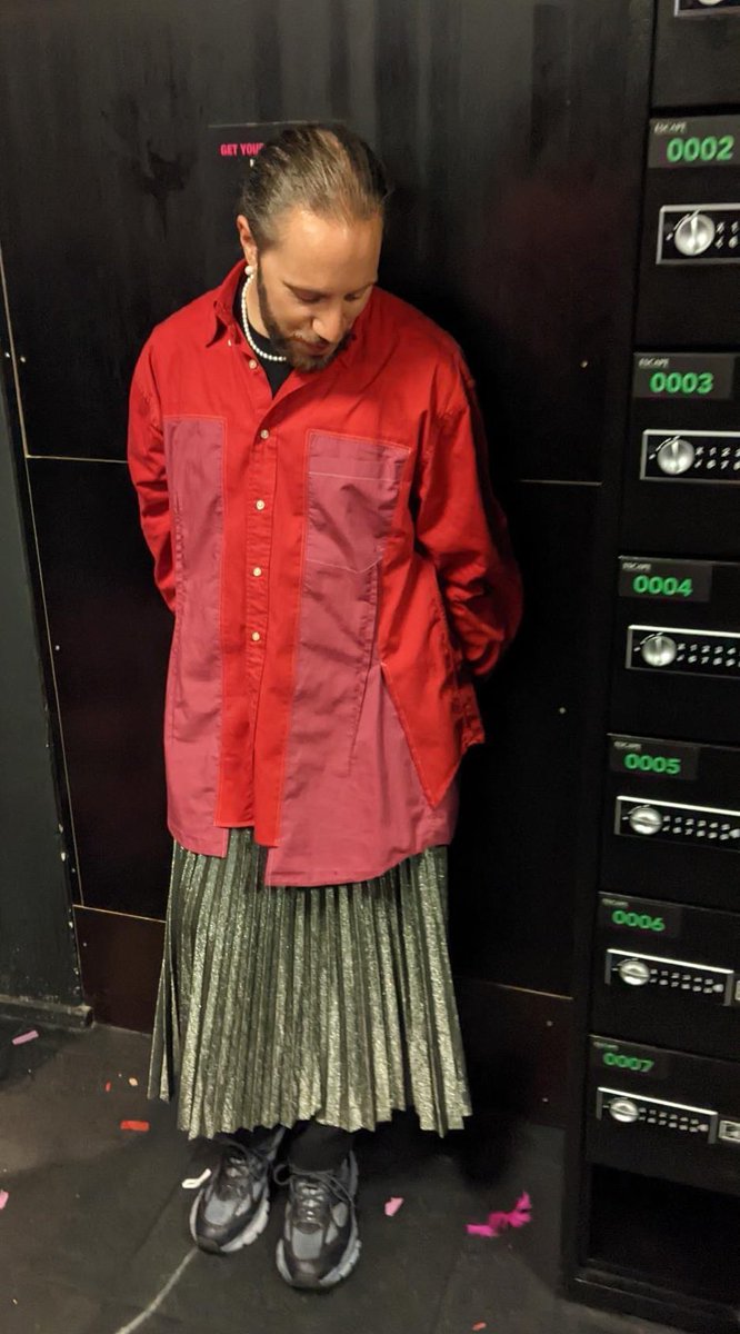 Maurits de Bruijn tweet media