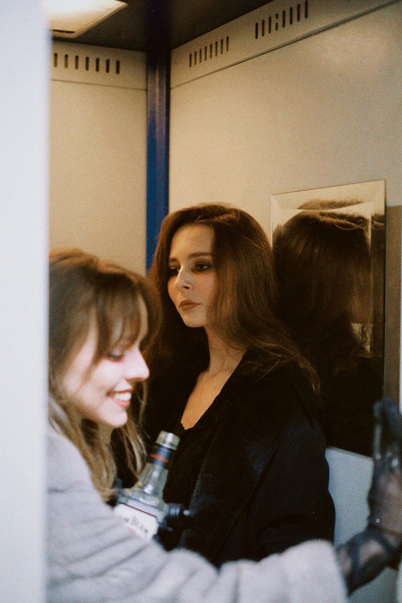 DoraIVLEVA tweet media