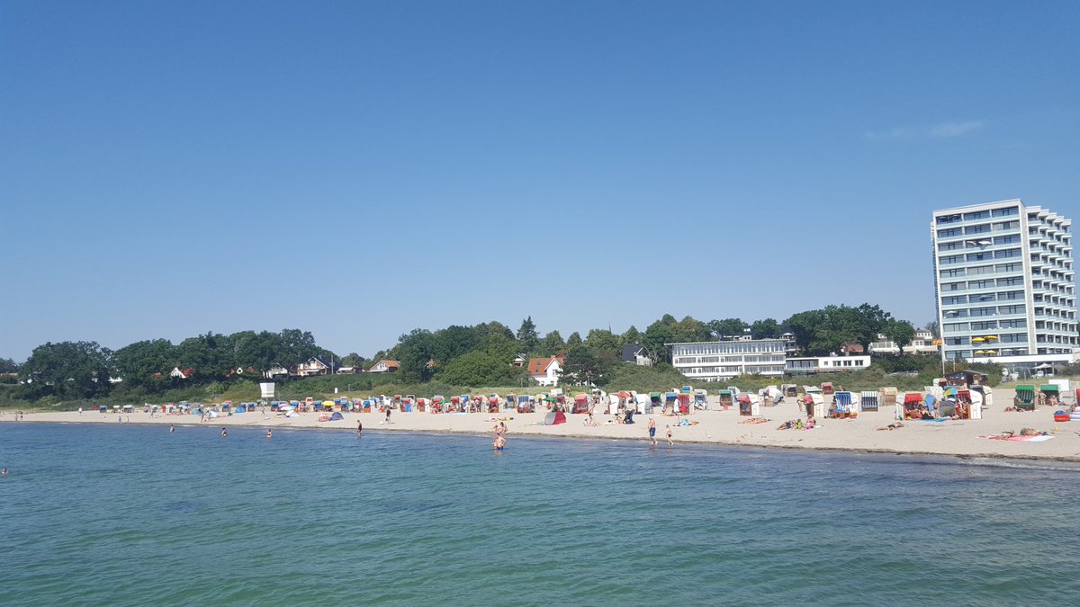 hbluebeck's tweet photo. Den einzigen #Südstrand der Lübecker Bucht findet ihr unter
https://t.co/qa3qQnUHRm https://t.co/MecCNpW763