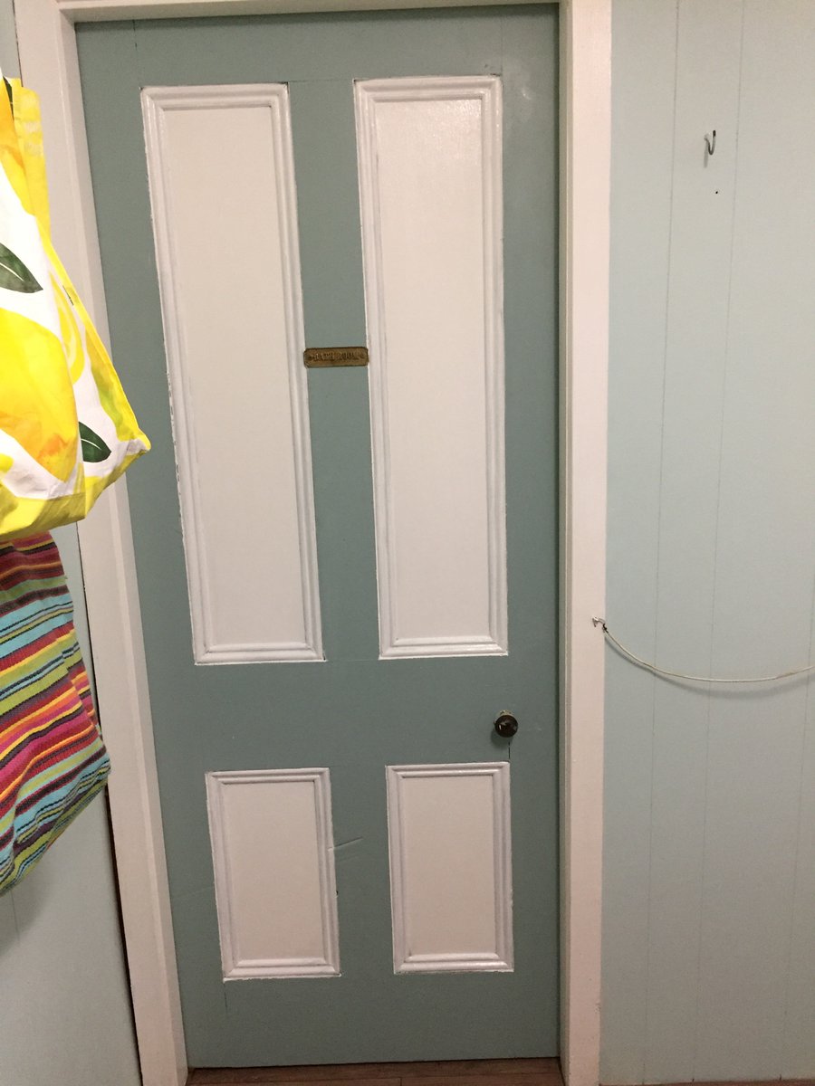 happylibrarykat's tweet photo. Painting doors, laying floors. Having fun with colours. #laundrymakeover https://t.co/PUat33EIkp