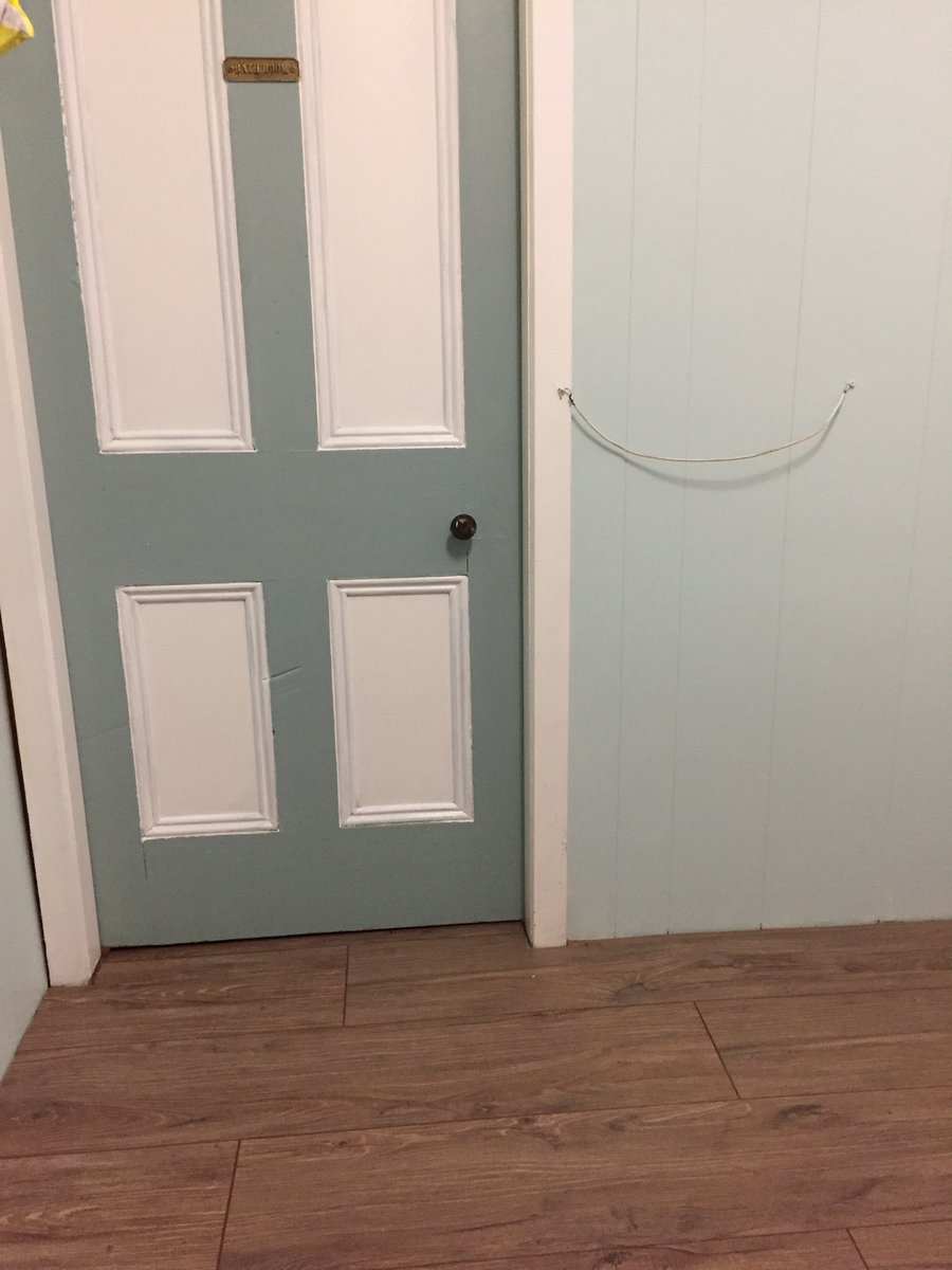 happylibrarykat's tweet photo. Painting doors, laying floors. Having fun with colours. #laundrymakeover https://t.co/PUat33EIkp