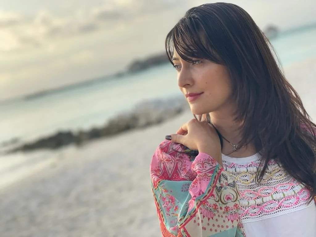 MangoKannadaOff's tweet photo. Latest click of Sandalwood cinderella Radhika Pandit♥️
@RadhikaPandit7 #LatestStill #RadhikaYash #Actress #Sandalwood #Kannada #KannadaFilmNagar #MangoMusicKannada @KFNofficial @MangoKannada https://t.co/iFLM1zZnim