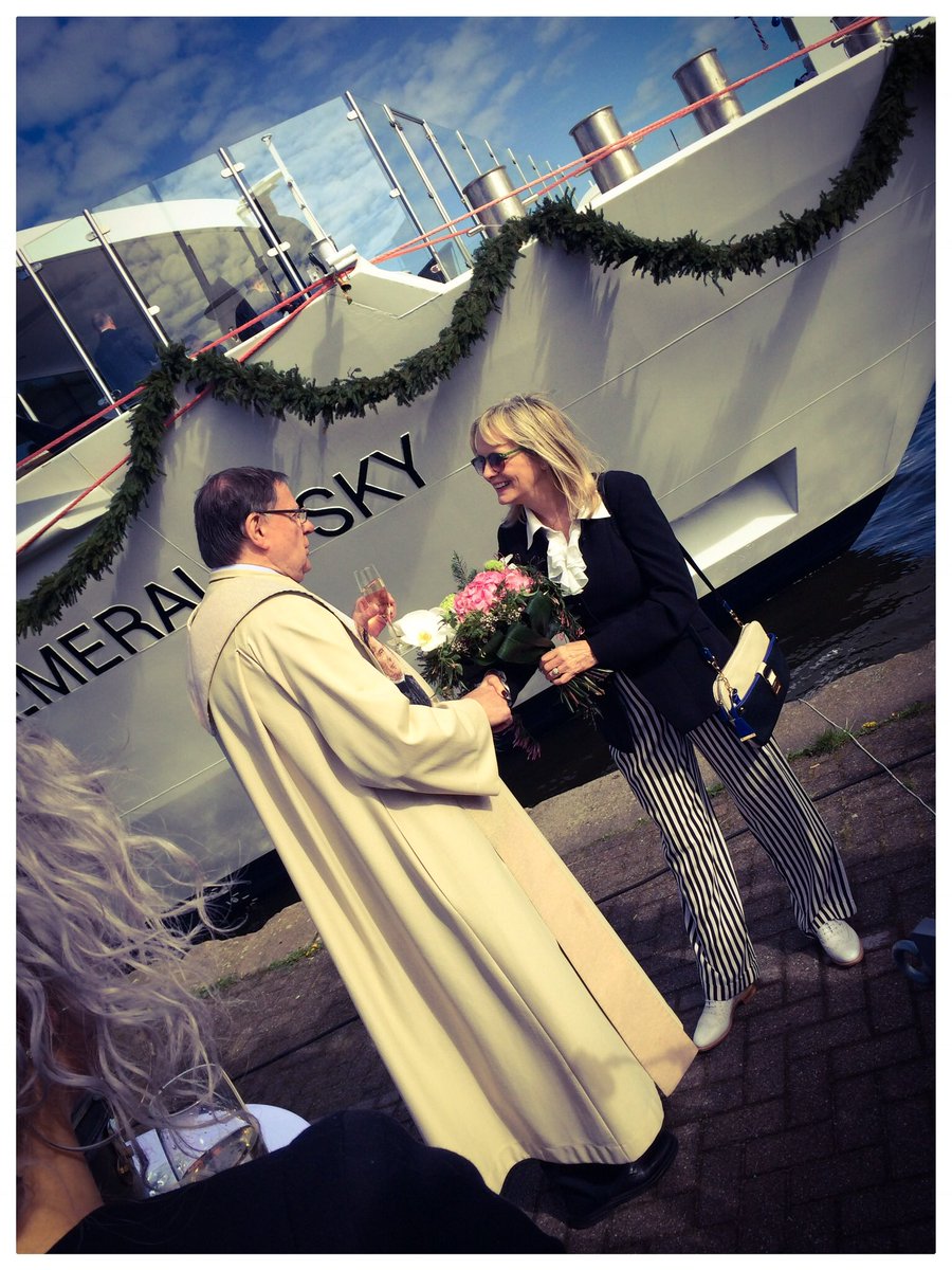 wintertonsworld's tweet photo. Happy anniversary @Emerald_Cruises  8 years this very day Twiggy christened our very first Star-Ship in #Amsterdam. And at the same time I found my forever work-home. #EmeraldMOMENTS https://t.co/8EgGcqPf7y
