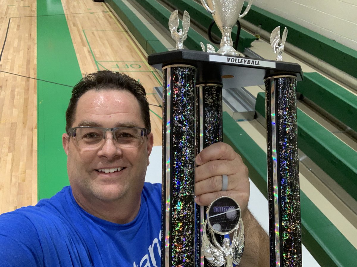 What a gr8 week @ R. E. AYLOR!!! Capped off with a gr8 FBLA event; Faculty volleyball championship. Did they let the boss win? #inspire2025
