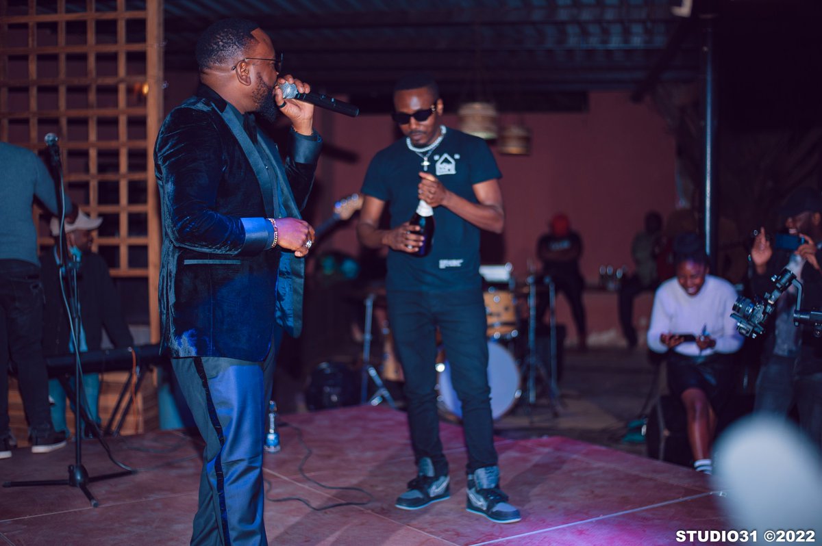 RobertoZambia's tweet photo. NO MATTER HOW MUCH WEALTH YOU ACQUIRE. NEVER FORGET TO THANK THE PEOPLE THAT HELPED YOU ALONG THE WAY 🙏

Last Night we turned up for @generalozzy  🤩😍😎

A Happy Belated Birthday and wishing him more blessings ❤🤩

📸 Studio31 Media House https://t.co/k8WrltwQds