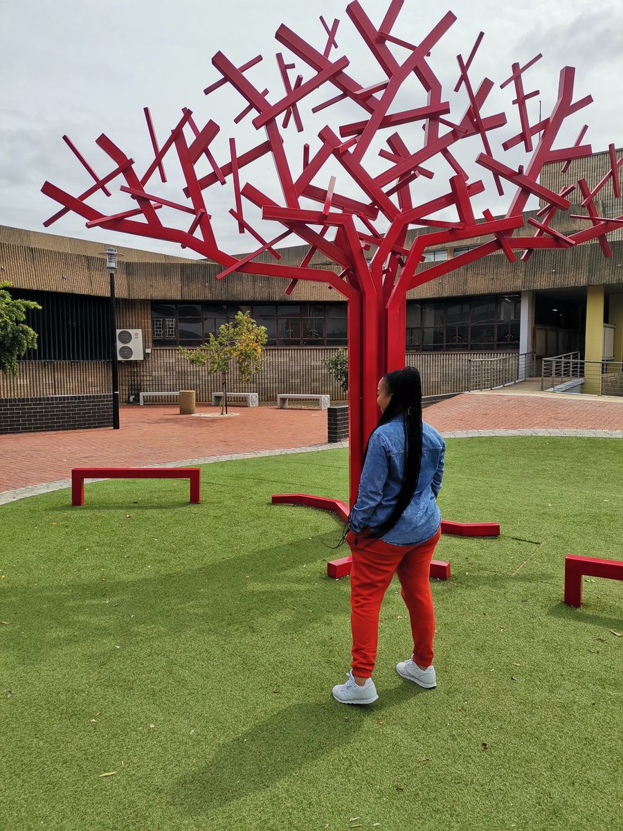 tau_molebogeng's tweet photo. #Kovsie 🧡 https://t.co/k0vPTBa6GC