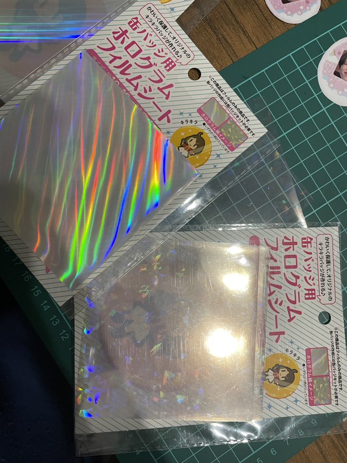 透明ホログラムシートはセリア ダイソーにある 売り場は 売ってる場所を調べてみた 楽天やamazonもリサーチ