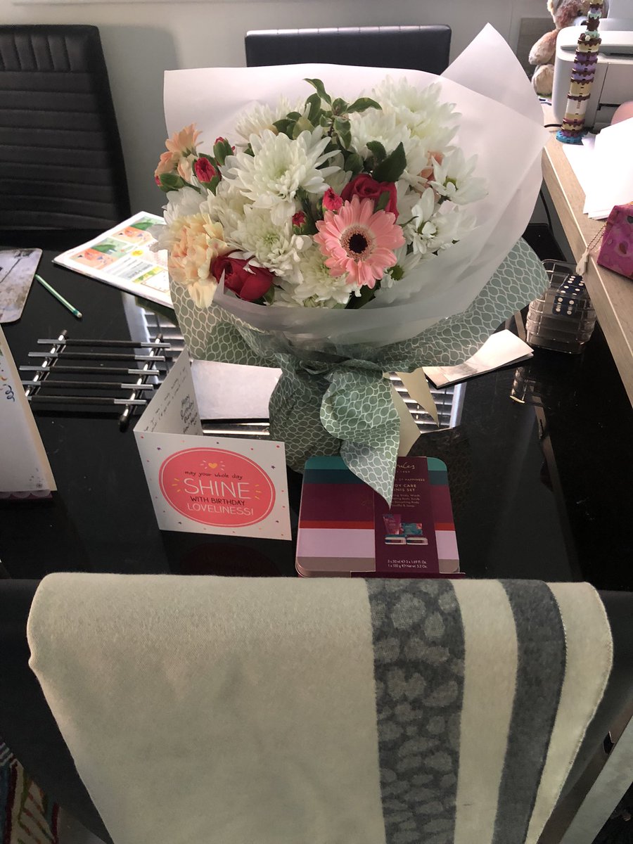 Rhea Crighton 🧡🦋❤️ tweet media