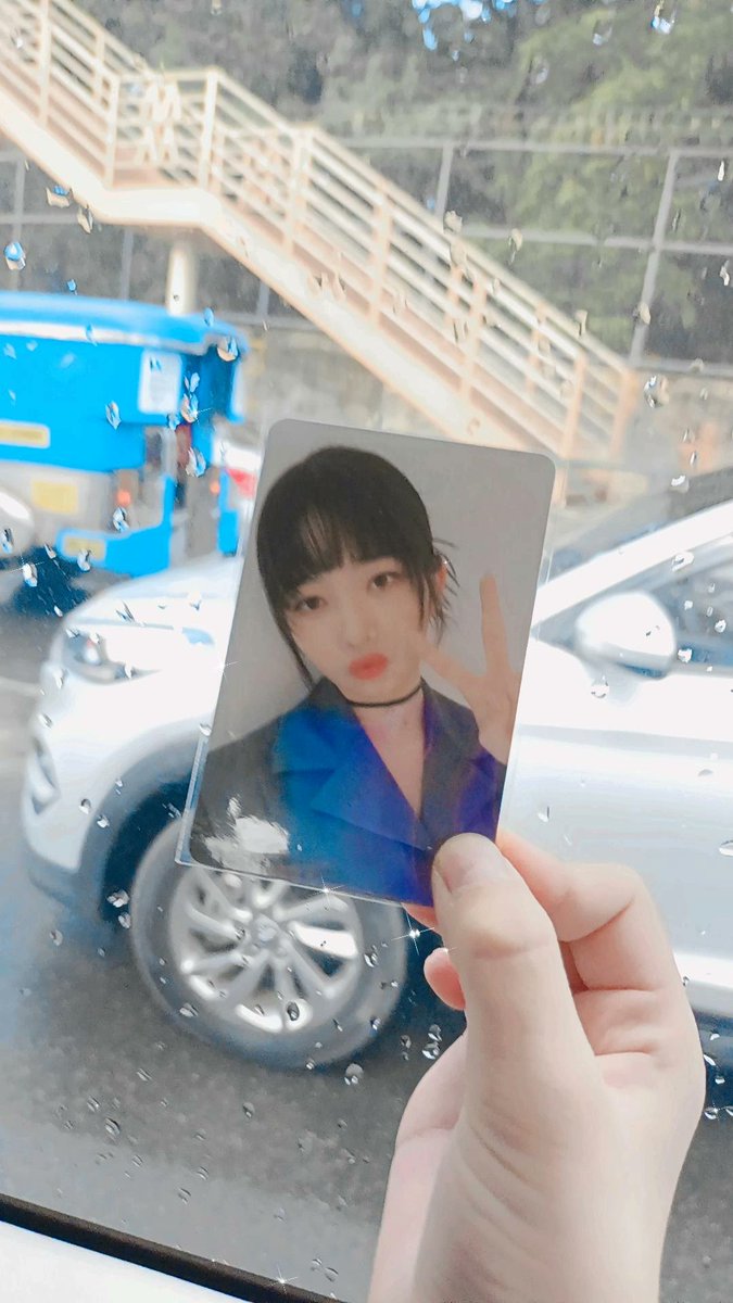 vcqhaerin's tweet photo. Going out with rei 😫😫😫😫 https://t.co/SAitdOeWvq