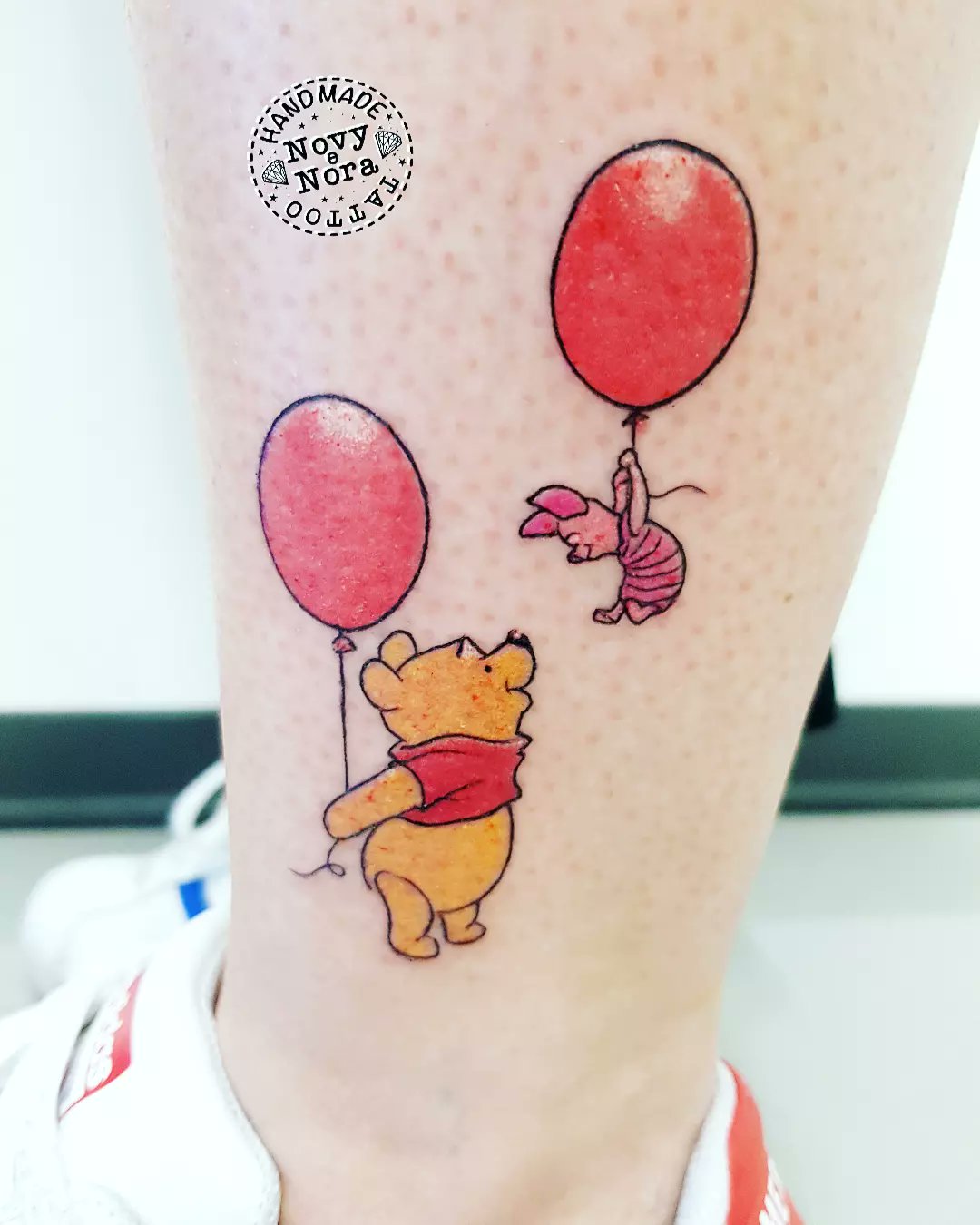 Winnie The Pooh Book Tattoo Balloon  Imágenes españoles