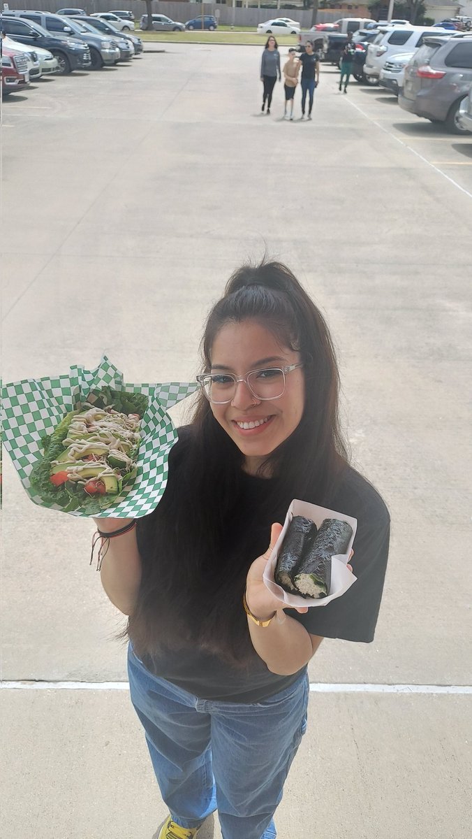 The Traveling Carrot Vegan Food Truck tweet media