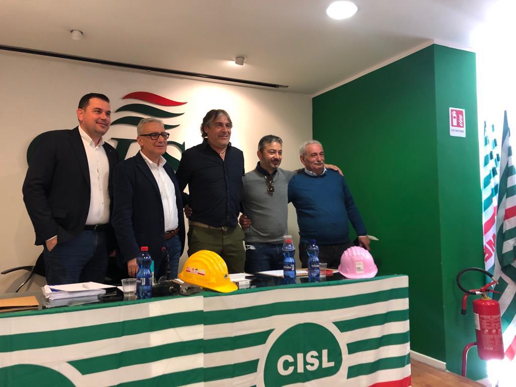 FilcaCisl's tweet photo. Dal Consiglio generale della Filca di Messina un grande ringraziamento al segretario generale Enzo Pelle e a tutta la segreteria nazionale per gli ottimi risultati raggiunti con il rinnovo dei contratti #edilizia e #cemento. https://t.co/odzhxfjqSv