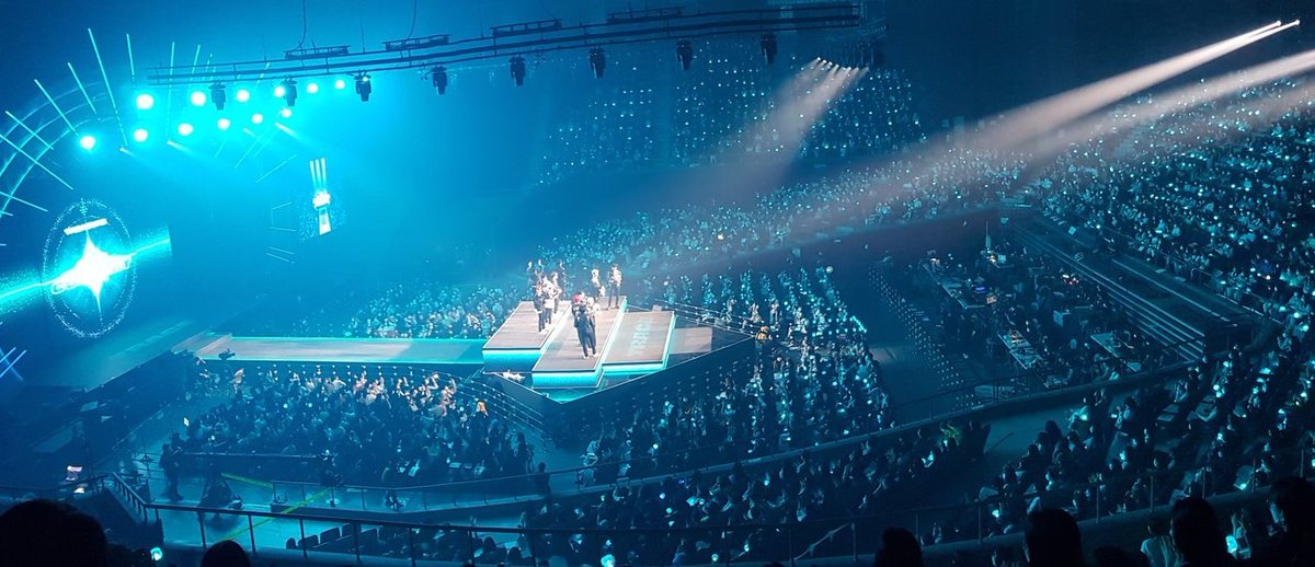 UN0THODOX's tweet photo. I will be part of this ocean, not now but soon ✨💙 @treasuremembers https://t.co/y2wpnBeuUN