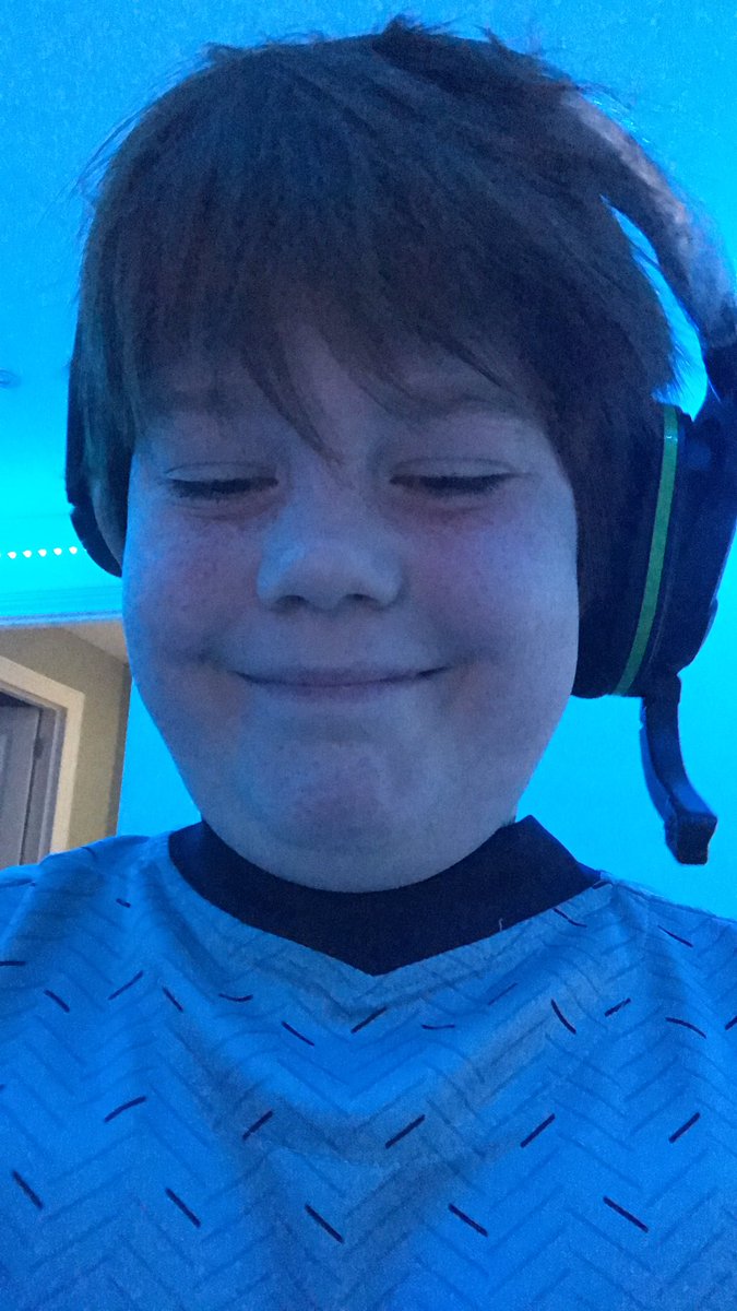 Gibboeditz's tweet photo. Face reveal for 10 followers https://t.co/hBm2hdsN3H