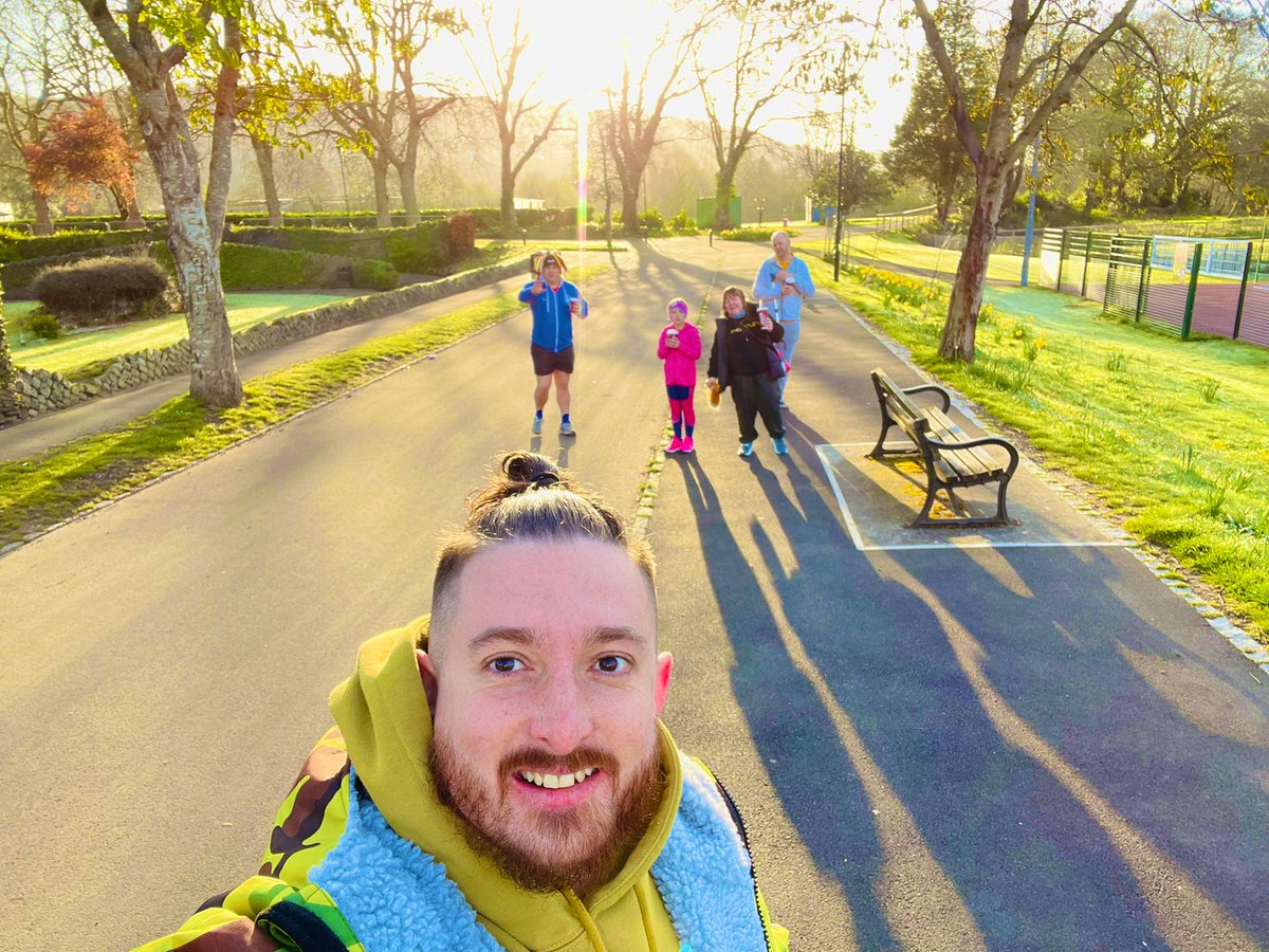 MikesTri2016's tweet photo. S A T U R D A Y π₯
Swim @LidoPonty followed by marshalling the disco shack @Pontyparkrun ππ» #lessssgooooo https://t.co/rFukbzaARU