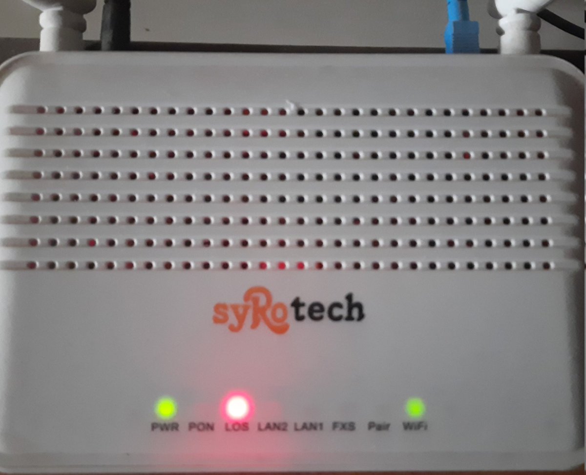 SushmitPatil's tweet photo. @BSNL_KTK Thanks for giving this wonderful box with red blinking light at cost of 520 per month. https://t.co/xbWJ1NujtZ