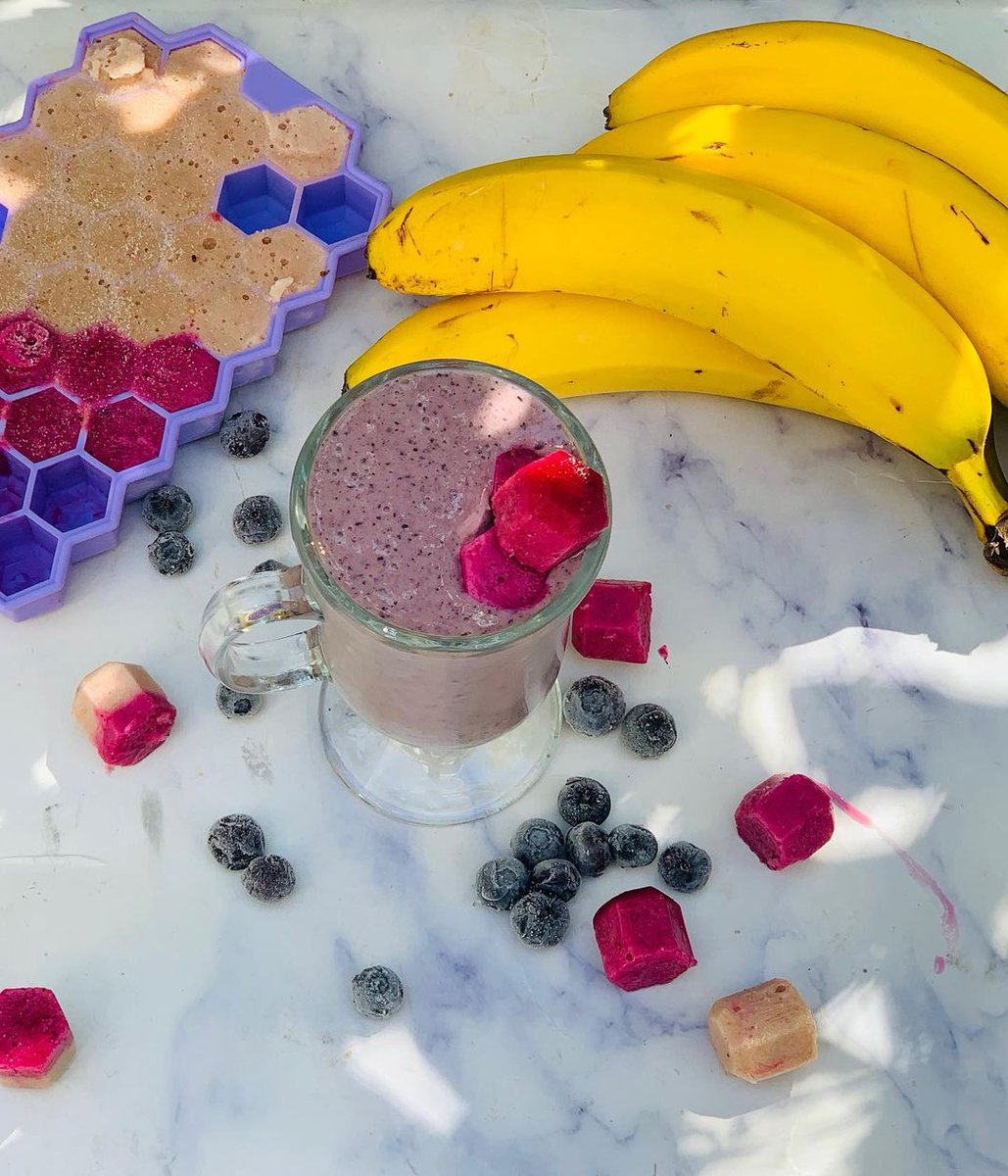 Smoothie recipes reposted from @cookingwithnabeela
Hope you will enjoy it😍

Blueberry Smoothie

1 banana
1/2 cup blueberries, frozen
6-8 almonds
1 cup milk of choice
Blend and enjoy
#smallicecubes #smoothie #smoothierecipes #BlueberrySmoothie  #drinks #iftardrinks   #yummyfood