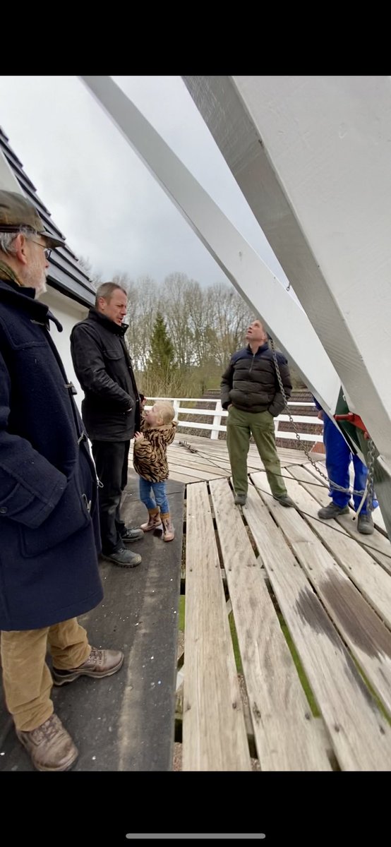Rozemarijne's tweet photo. #molen #harkstede #recordpoging #MSMOG #GVM https://t.co/54Z1c4Olj2