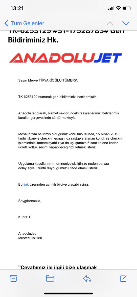 Mermitt's tweet photo. Bu şikayete gelen cevap, sistemimiz bu ya 4 yaşındaki çocuğunuzdan ayrı oturmayı kabul edersiniz ya da sıka sıka ekstra 45tl verir yan yana oturursunuz! @TurkishAirlines @TK_TR https://t.co/pCan9hppLH