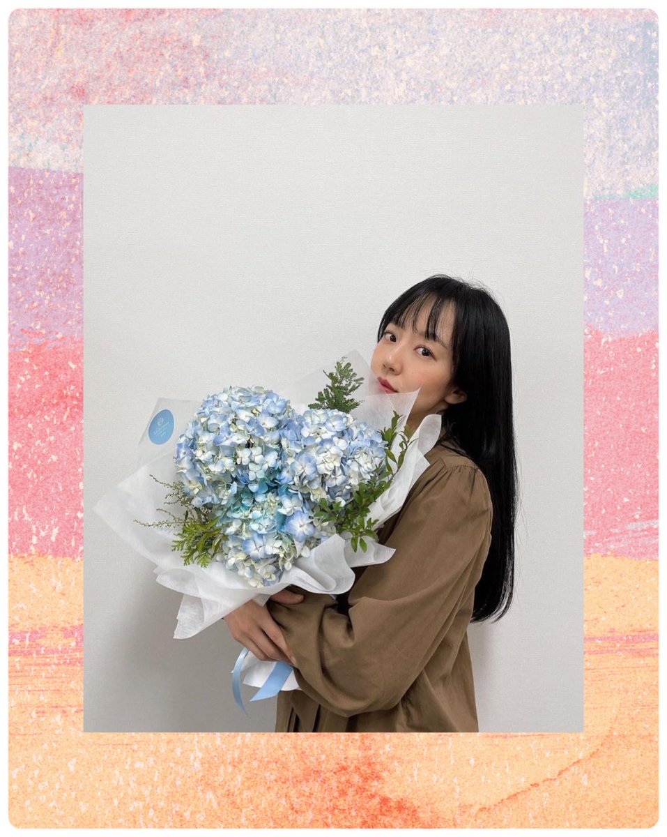 Limsoojung11's tweet photo. HAPPY 21ST DEBUT ANNIVERSARY MY LOVE❤️❤️❤️

#배우임수정데뷔21주년 https://t.co/oJ6kjD0e7S
