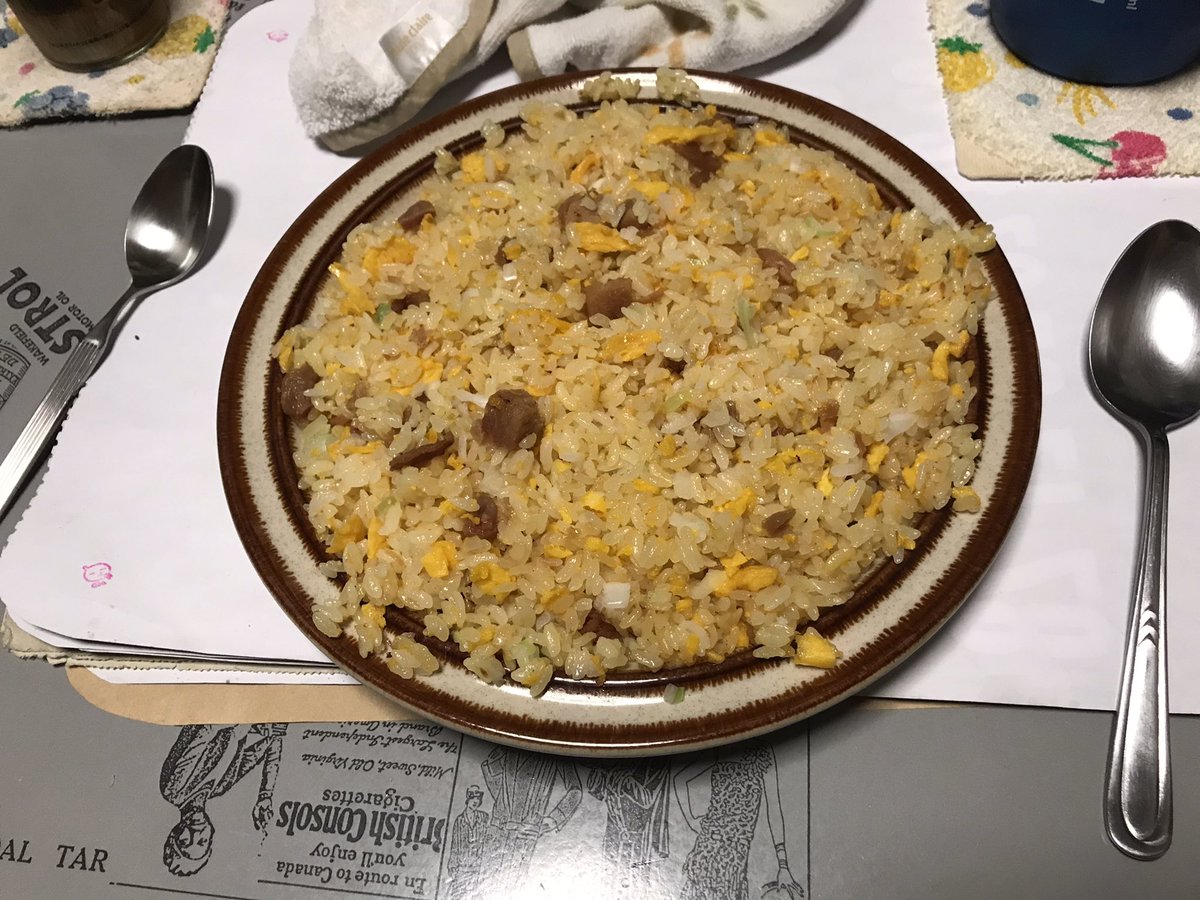 tam_55_'s tweet photo. 今日の晩ごはんは今シーズン最後の「お鍋」の予定だったのですが、今日いきなり暑くなって急遽「冷凍チャーハン」になっちゃいました😢

#tam55 #tam_55_ #たむ５５ #真田ナオキ #真田ナオキファン #真田ナオキ大好き #ファン談 #デジタルデバイド #デジタルデバイダー #テレバイダー #金剛地武志 https://t.co/cAjdlLJYOA