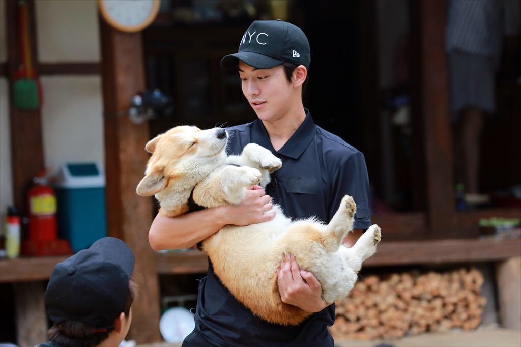 jjwohyuk's tweet photo. #TwentyFiveTwentyOneEp17 still cuts in au https://t.co/25MCWVoAt8