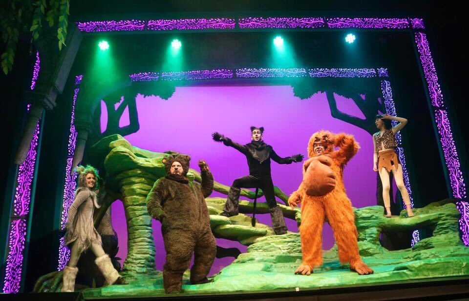 Come see us all in The Jungle Book, please get booked now. We had an awesome opening night last night,wonderful cast, kids, crew,production, costumes, music &amp; set <a href="/NTRLincoln/">NewTheatreRoyal</a> 
 <a href="/OfficialCDJ/">Chris ‘Yonko’ Johnson</a> <a href="/arranwilson84/">Arran Wilson TV</a> <a href="/GHayesCowley/">Georgia Hayes-Cowley</a> <a href="/NHayesCowley/">Natalie Helana</a> <a href="/StuartGloverTT/">Stuart Glover</a>
#NTRJungleBook2022 #Easter2022