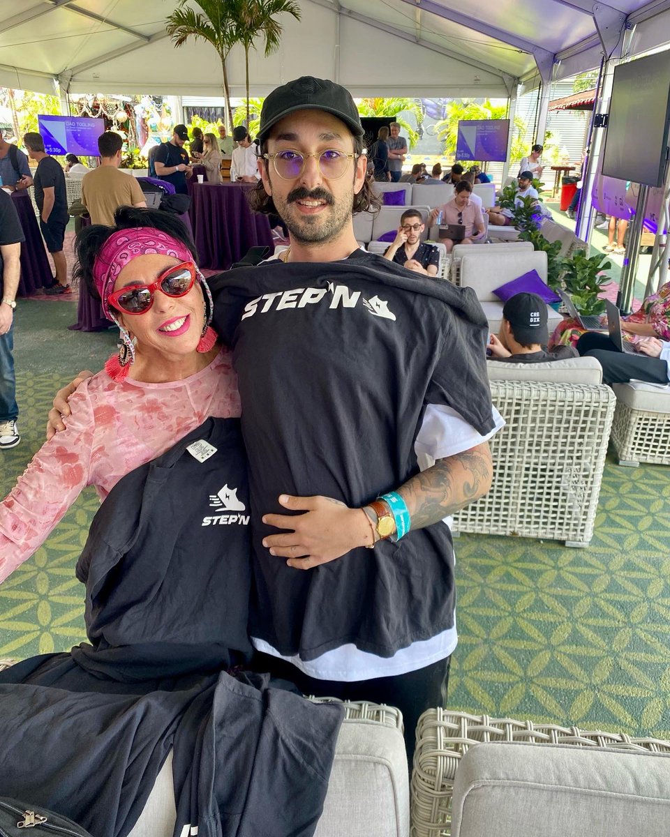 ktrainUSA tweet media