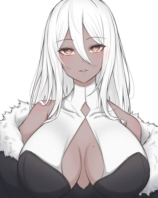 褐色白髪お姉さん 