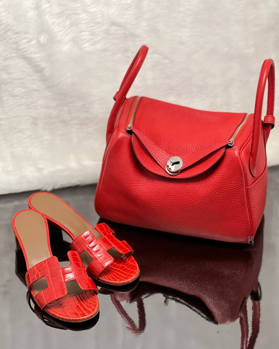 BJLuxury on X: got our dancing shoes on 💃🏻 shop   or visit us at Pacific Plaza Orchard ❤️Lindy 26 Rouge Tomate Clemence, item  no. 4085 ❤️Preloved Oran Sandals Red Alligator, size