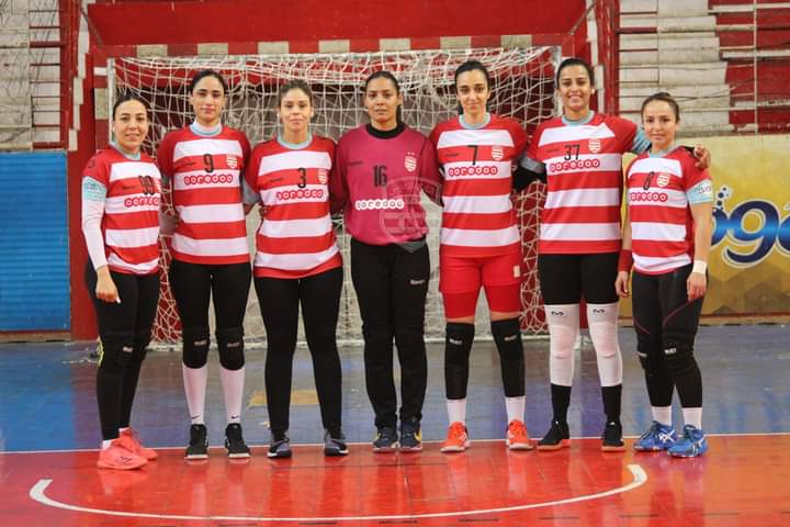 mounir_1985's tweet photo. ⚾ Handball || Féminine
🏆 1/8 Final Coupe de Tunisie
Fin du Match
M S H F (13) 🆚 @clubafricain (37)
#ClubAfricain #Handball #feminine #MSHFCA #ForzaCA 🔴 ⚪ 🔴 ⚪ https://t.co/0f8ZjCfPVi