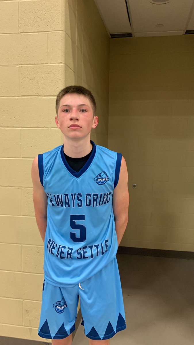 SuperstarEvnts's tweet photo. Aden Wallace showed out this morning for @AgnsElite 2025, the South vermillion freshman lead all scorers with 37 in the win. #USAXL https://t.co/PHcEXbMP74