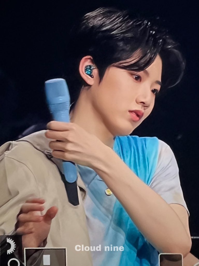 220409  수고했어🫶
#준규 #JUNKYU #트레저 #TREASURE