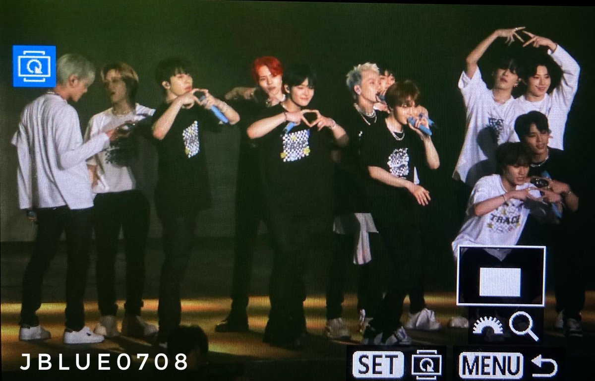 ouryouth314's tweet photo. 트레저 ❤️‍🔥 
#트레저 #TREASURE #TREASURE_1STCONCERT https://t.co/rSn5zsEj01