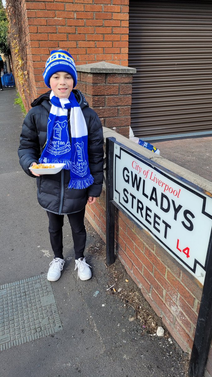 Harrison back at Goodison.. #EFC #efcmatchday <a href="/Cristiano/">Cristiano Ronaldo</a>
