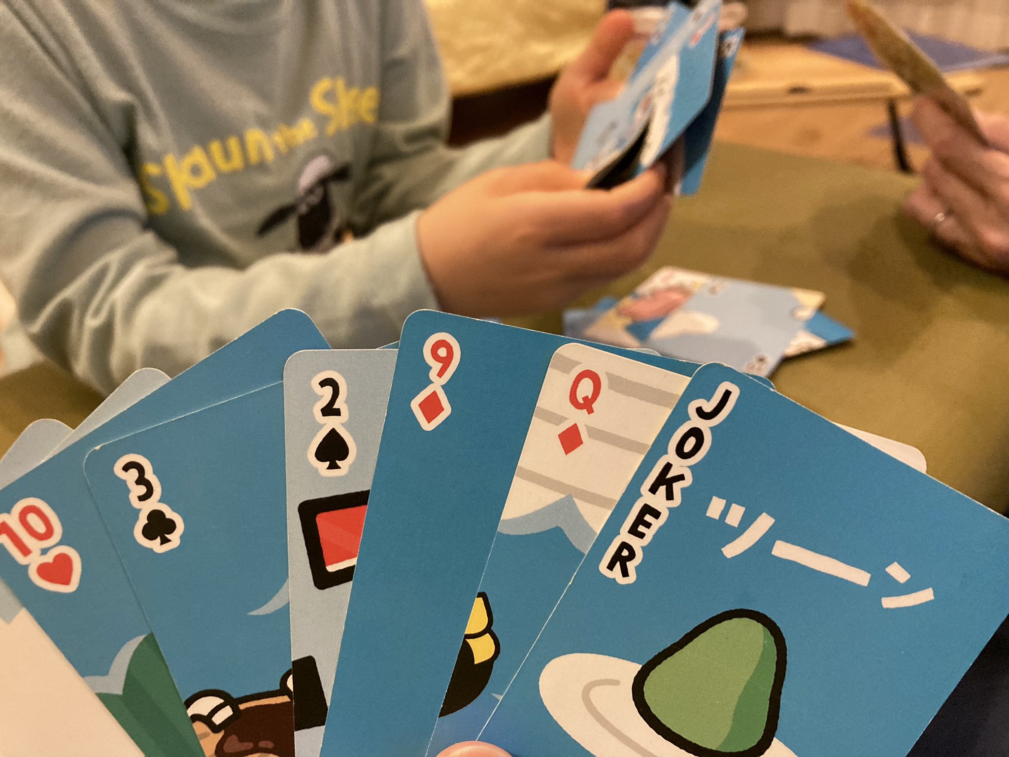 ねむすぎ スシローのトランプすごく絵が可愛いんだけど 最近貰えないんだよな T Co F6rzh70txp Twitter