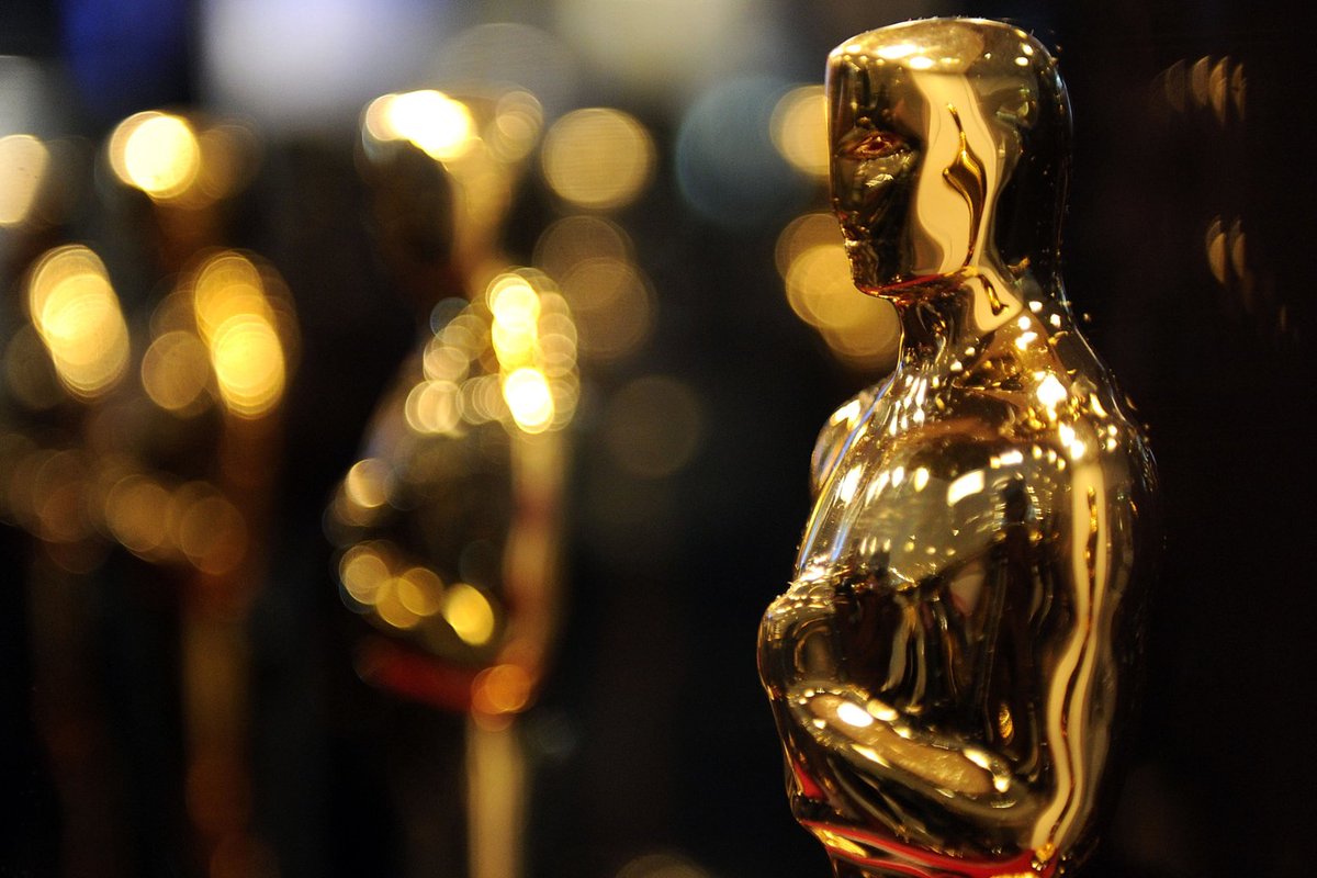 blackcele43's tweet photo. A slap costs Will Smith to be banned from the Oscars for 10 years. How people are reacting boycott  #blackcelebrities #blackcelebritygossip #willsmith #willsmithbanned #oscarslap  #10yearsban #oscarfor10 #willsmithfor10
https://t.co/avcHIEgzSC https://t.co/sHbMZNwGBR
