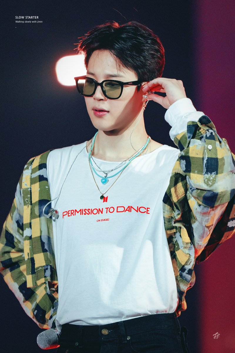 slowstarter1013's tweet photo. 220409 PTD LAS VEGAS
기여오🥲

#JIMIN #JIMINS #ParkJimin #ジミン 
@BTS_twt https://t.co/vdbl3p2jfn