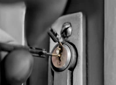ABLocksmith4's tweet image. Get Locksmith services at your doorstep anywhere in South Florida. A&amp;amp;B Locksmith Auto offers 24/7 emergency residential, commercial, and auto locksmith services. Call us at  954-417-6266
ablocksmithauto.com