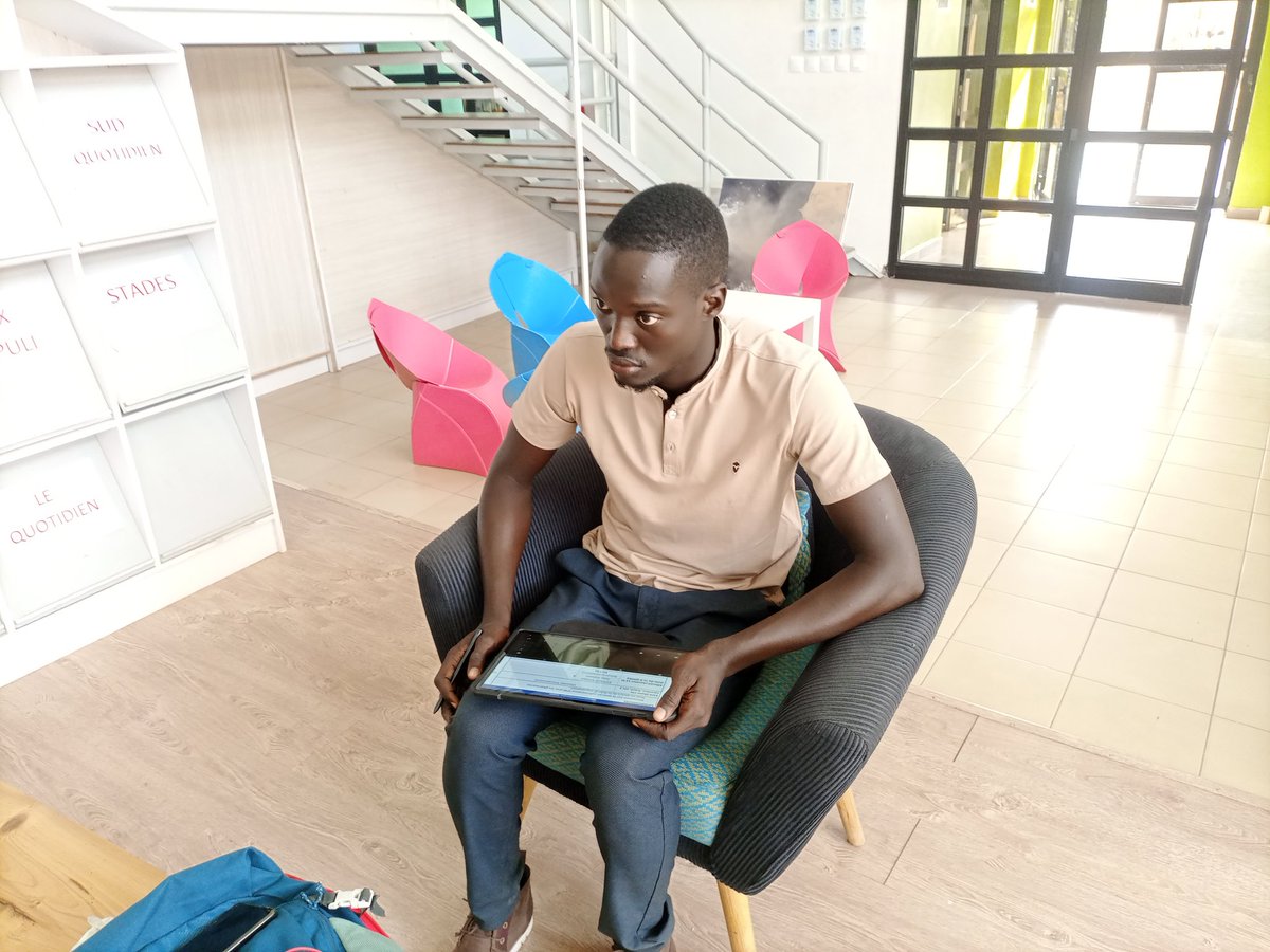 medzaproduction's tweet photo. Démarrage de la formation #Marketing #Digital #Paloris #Ambassade de #France #Centre #Culturel #Français en partenariat avec #Crac
Rejoignez nous à la @MediatechBargny
@MansourdiopGay1
@BabacarYoussou
@SalamDiadhiou
@UneVraiLinguere
@CommunedeBargny
#kebetu https://t.co/cpgx1KWh74