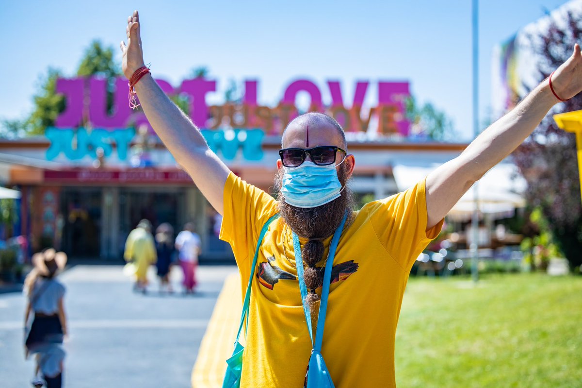 JustLoveFest's tweet photo. Each individual is a unique expression of LOVE! This is what we celebrate.

‘Open your senses to God's Love.’ - Kabirdasananda

Save the date: 8-17 July 2022*
*Ticket Sale starts 1 May 2022 https://t.co/yQV0IvsBwh