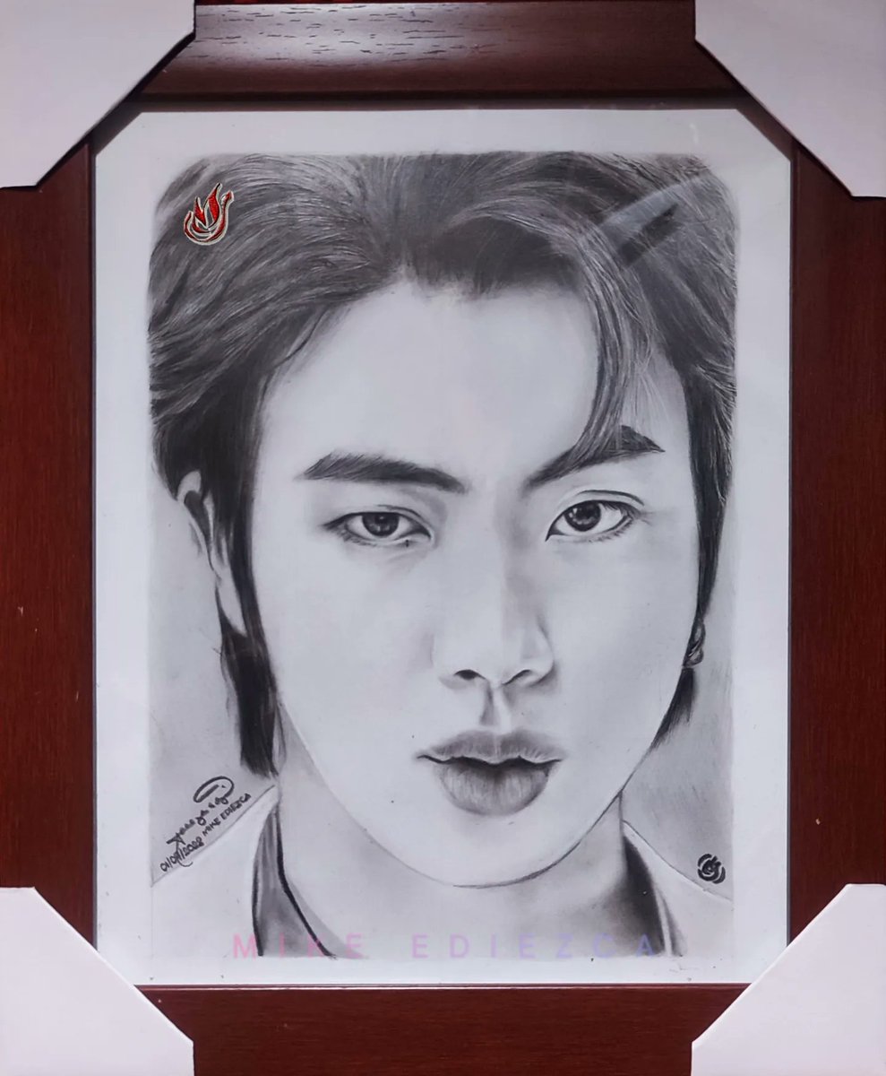 pikachu_chael's tweet photo. Hello po! I am posting again some of my #BTS fanarts. I am selling these artworks para makadagdag sa pag-iipon ko po sa gastusin sa Thesis sa college po. Baka may interested po.

₱500 each nalang po, FREE na po yung Frame. Charcoal &amp; Graphite on Vellum (8"x10" size). Salamat 💜 https://t.co/eOXhq7eGuF