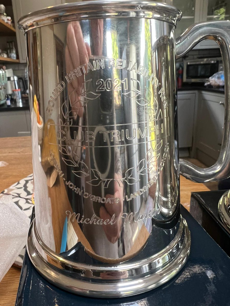 With the boss
A momento of our round Britan rally
#triumph #rbrr <a href="/clubtriumph/">Club Triumph</a> thank you #triumphherald