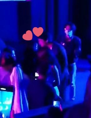 itchy_____'s tweet photo. Tita Kat and Donny beso plus Daniela and Donny high five. MAMAAAAA LEGAL NA LEGAL!!! https://t.co/J5M5lGzEFn