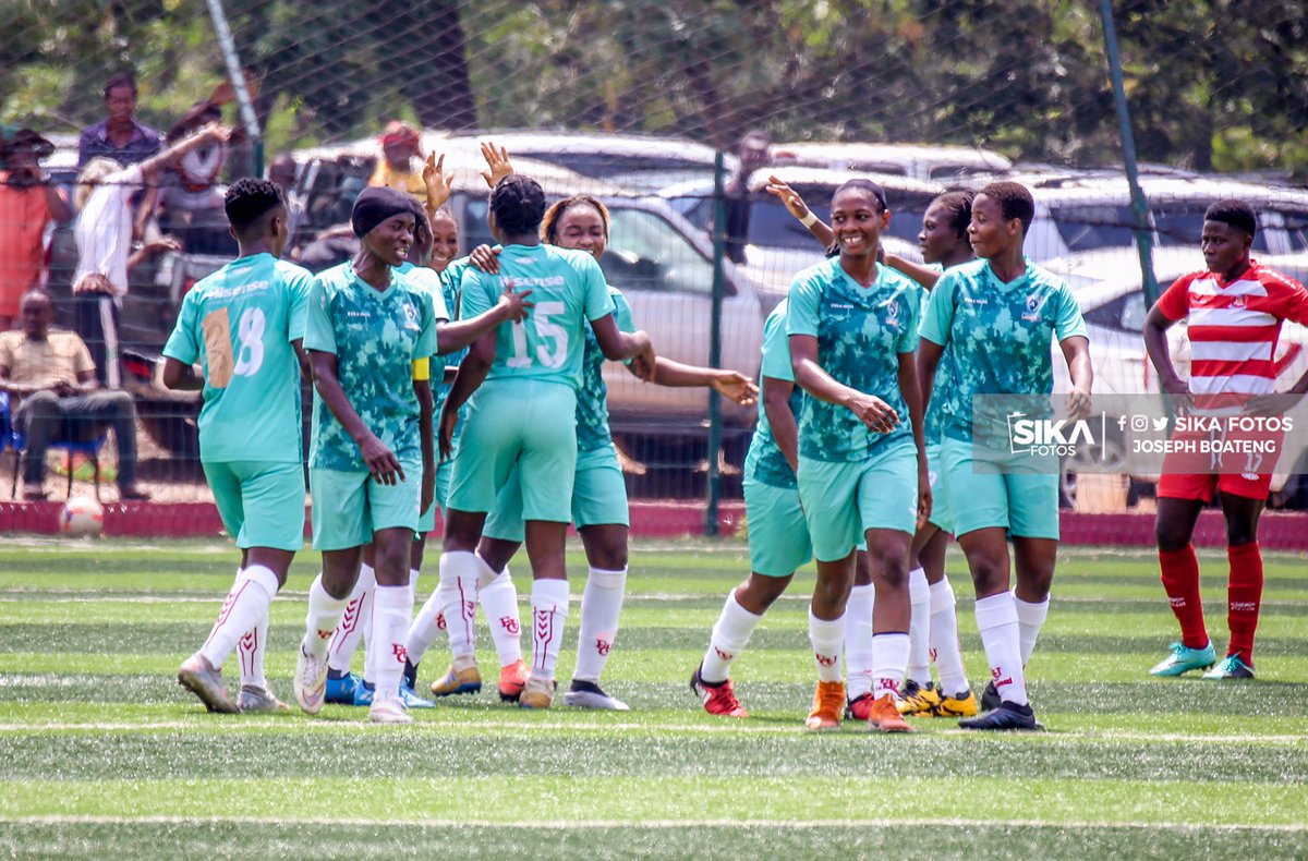 Sika_Fotos's tweet photo. 🇬🇭Women's Premier League

☑️@SportsAcademy_L v @PearlpiaLadies 

📸 @abrante3_pixels 

#Sikafotos #WPLwithBetway

#BringBackTheLove🥰 https://t.co/WIEtakuuzm